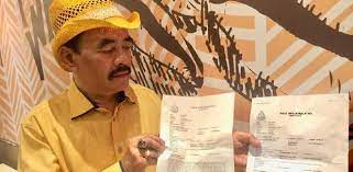 Is your surname raja adnan shah? Sultan Melaka Lodges Police Report Against Sultan Melaka