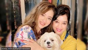 Check out the madalsa sharma biography, wiki. Did You Know Anupamaa Actor Madalsa Sharma Is Related To This Hum Saath Saath Hain Star