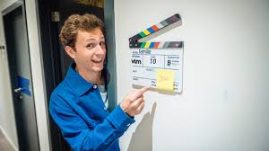 Vlaanderen is de noordelijke deelstaat van belgië, waar nederlands de officiële taal is. Maarten Cop Wordt De Nieuwe Jelle In Familie Newsmonkey