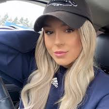 Hello we are two girls looking for a place to stay anywhere in Kauai from  the 24th to the 30th of january! Any help will be very appreciated 🙏🏼