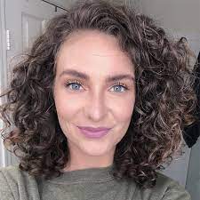 How To Make Fine Thin Hair Look Fuller Without Losing Curl Definition Naturallycurly Com
