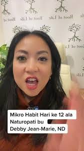 Debby Jean's Instagram, Twitter & Facebook