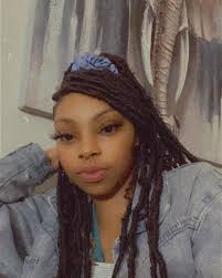 Imani Brooks (@beelikemommi) • Instagram photos and videos