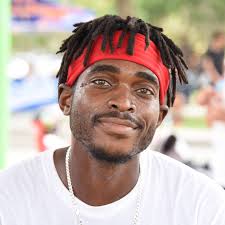 Darius Woods's Instagram, Twitter & Facebook