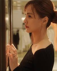 Mandy Wei's Instagram, Twitter & Facebook