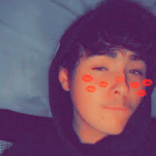 Stream Clyde Yarbrough music