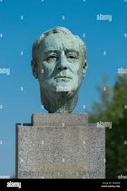 Bronze bust of Franklin D. Roosevelt, St. Ann's Square, Copenhagen, Denmark  Stock Photo