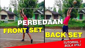 Passing atau mengumpan adalah salah satu teknik dasar dalam permainan bola voli. Teknik Back Set Umpan Belakang Tutorial Bola Voli Youtube