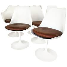 Love A Good Modernist Classic But Would Need To Find These Vintage To Stay Within Budget Eero Saar Antique Dining Room Chairs Dining Room Chairs Tulip Chair