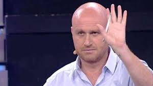 Rudy zerbi dopo la quarantena riabbraccia i suoi quattro figli. Amici 19 Rudy Zerbi Confessa Ha Chiesto I Soldi