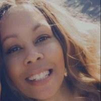 Bonnie Connell's Instagram, Twitter & Facebook