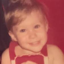 The Actor Who Played Baby Emma On "Friends"