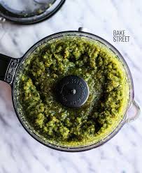 Knackebrod Con Pesto De Berros Y Ensalada Recette Recette