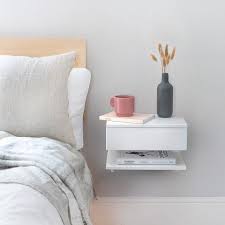 It won't crowd a small bedroom.) not so with this diy floating nightstand: 21 Diy Floating Nightstands Floating Shelf Nightstand Ideas