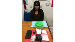 Maybe you would like to learn more about one of these? Narkoba Kalteng Polisi Sita Sabu 145 51 Gram Dalam Toples Plastik Hitam Milik Warga Sampit Banjarmasin Post