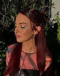 Snow White to Evil Queen Fashion story🍎🪞✨ Makeup: @hopewrldbeauty_ Hair:  @makeupbyhollib Model: @misshollywoof Photographer: @dafoto2 . . .  #snowwhite #makeup #fashionphotoshoot #editoralmakeup