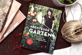 Besser ist daher ein eigens für die hühner zugewiesener bereich im garten, der mit einem, je für anfänger beim hühner halten sind robuste, heimische landrassen wie beispielsweise die folgenden. Abenteuer Garten Ein Gartenbuch Fur Anfanger Parzelle94 De