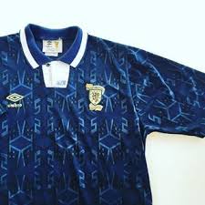 In einigen fällen werden wir sie kontaktieren, um den vorschlag des kunden zu konsultieren, da das shirt nicht vorrätig ist. Scotland Home Shirt 1991 94 Just In Scotland Sfa Scottish Scotlandnationalteam Scottishfootball Umbro Umbrofootball Football Footballsh