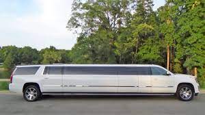 See all new york has to offer with a helicopter tour, day trip, cruise or sightseeing tour Middlebury Ct Limo Service Jfk Bdl Lga Nyc Call 800 670 6729