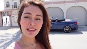 Ivana Alawi Supporters