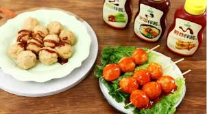 Pour about 4 quarts of water in a cooking pot. Easy Way To Make Fish Balls And Two Ways To Eat Them Yum Of China