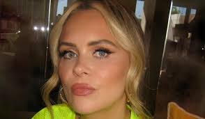 Vicky Holden's Instagram, Twitter & Facebook