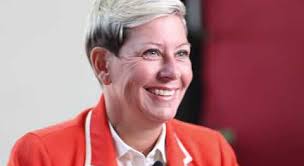 Discover Susan Stewart: Comedian, Author, and Speaker