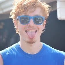 Grave Encounters (2011)