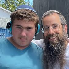 Fundraiser by Yosef Muchnik : Help Zev have a voice