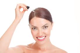 Moreover, this hair serum from sephora protects your hair from harsh conditions. Can We Apply Serum To Dry Hair