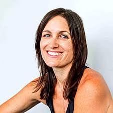 Sonja Roth's Instagram, Twitter & Facebook