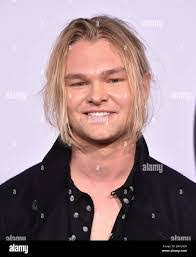 Nick Dean's Instagram, Twitter & Facebook