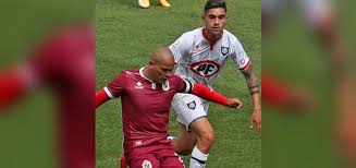 35' nicolás baeza verschuldet einen elfmeter durch ein handspiel im strafraum. El Colista Tomo Aire Haciendo Ver Mal A Huachipato En La Portada