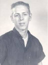 Edward Menefee's Instagram, Twitter & Facebook