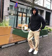 49 Celebrities Before And After Plastic Surgery In 2021 Stylish Mens Outfits Streetwear Men Outfits Men Fashion Casual Outfits Indie outfits grunge outfits retro outfits vintage outfits hipster outfits fashion 90s tokyo street fashion grunge fashion skater fashion. stylish mens outfits