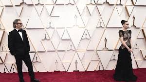 2016), computer analyst shari rothenberg in the fox thriller series 24 (2006), wronged mistress hayden mcclaine in the fx miniseries american horror story. Joaquin Phoenix Girlfriend Rooney Mara Feast On Burgers After His Oscar Win Brad Pitt Attends Afterparty See Pics Hollywood Hindustan Times