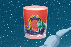 Lifestyles, expenses per day / week / month, downtime complications, events / x weeks. 3 Kerzen Von Diptyque Die Eine Magische Weihnachtsgeschichte Erzahlen Und Wunderbar Duften Gq Germany