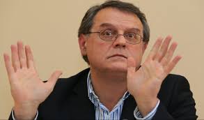 images?q=tbn:ANd9GcTOo4NgN4H4ohoQy0s629z