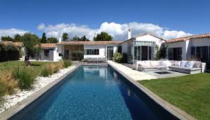 Iledereloc Com Luxueuse Villa Les Portes En Re Maisons Exterieures Villa Annonce Appartement