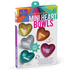 يعمل قلب الانسان 24 ساعة في اليوم دون توقف، لا وقت النوم ولا اثناء العمل او تناول الطعام او الاستراحة. Ø£Ø·Ø¨Ø§Ù‚ ØµØºÙŠØ±Ø© Ø°Ø§Øª Ø´ÙƒÙ„ Ù‚Ù„Ø¨ Ù…Ø¬Ù…ÙˆØ¹Ø© Ù…ØµÙ†ÙˆØ¹Ø© Ù…Ù† 5 Ø£Ø·Ø¨Ø§Ù‚ Ù„Ø§Ù…Ø¹Ø© Ø¹Ù„Ù‰ Ø´ÙƒÙ„ Ù‚Ù„Ø¨ Ù„Ù„ØªØ²ÙŠÙŠÙ† ÙˆØ§Ù„Ù…Ø´Ø§Ø±ÙƒØ© Amazon Ae