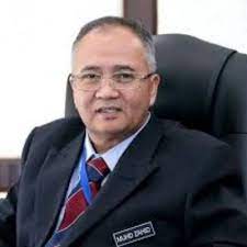Ketua setiausaha negara (tulisan jawi: Tun Mahathir Perdana Menteri Hingga Pru15 Cadang Setiausaha Politik