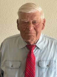 Honoring excellence: 2025 ALVSCE Awards Night recognizes outstanding  alumni, advocates and partners