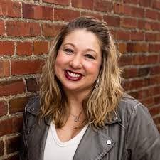 Stephanie Starkey, Realtor RE/MAX Showcase