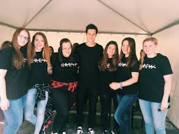 Shop unique wincent weiss face masks designed and sold by independent artists. Wincent Weiss Pa Twitter Crew