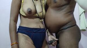 Desi Girlfriend Ko Period Aa Raha Hai Tab Boyfriend Ne Chudai Kar Di Desi  Girlfriend is Having Her Period then Boyfriend Fucked Me