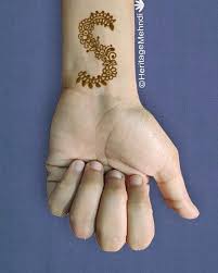 7 unique v letter tattoos | beautiful v letter mehndi tattoo | latest v alphabet . Heritage Mehndi Posts Facebook