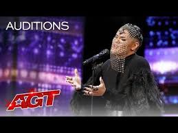 Sheldon Riley Surprises The Judges With A Soulful Billie Eilish Cover America S Got Talent 2020 Youtube In 2020 America S Got Talent Sheldon America S Got Talent
