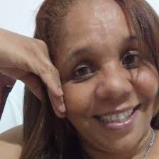 Siempre coqueta con su jugo favorito de Fruit Punch Rica! 💋 💌 Marilinda  Ureña #JugosRica #GenteRica