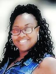 Enjoli Brewer's Instagram, Twitter & Facebook