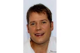 Justin Yeager's Instagram, Twitter & Facebook